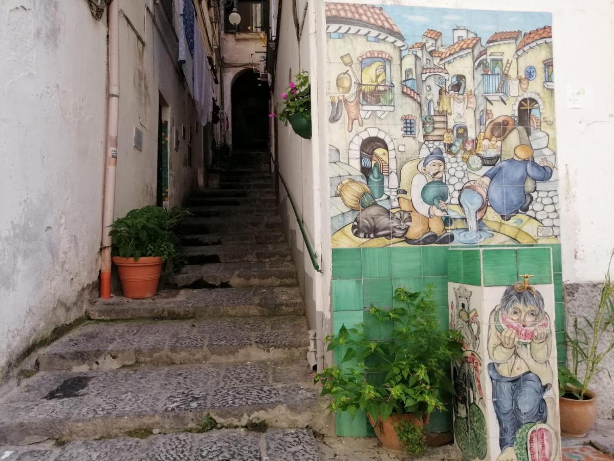 Casa Vacanze Flora Vietri Bagian luar foto